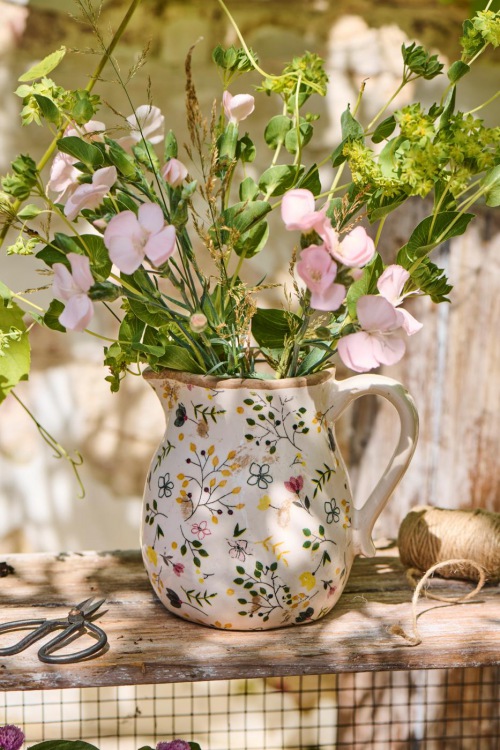  Krug Wiesenblüten