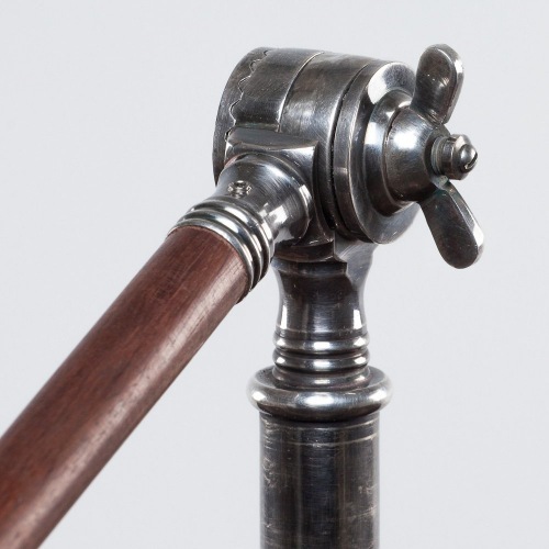  Tripod Lampe Industrialdesign