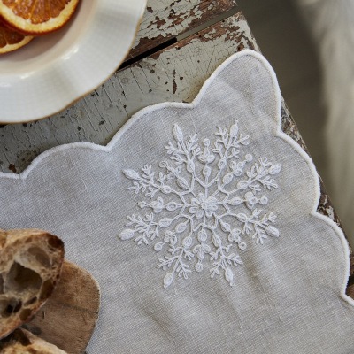 JUST PURE LINEN Set und Serviette Ornament 45 x 45 cm
